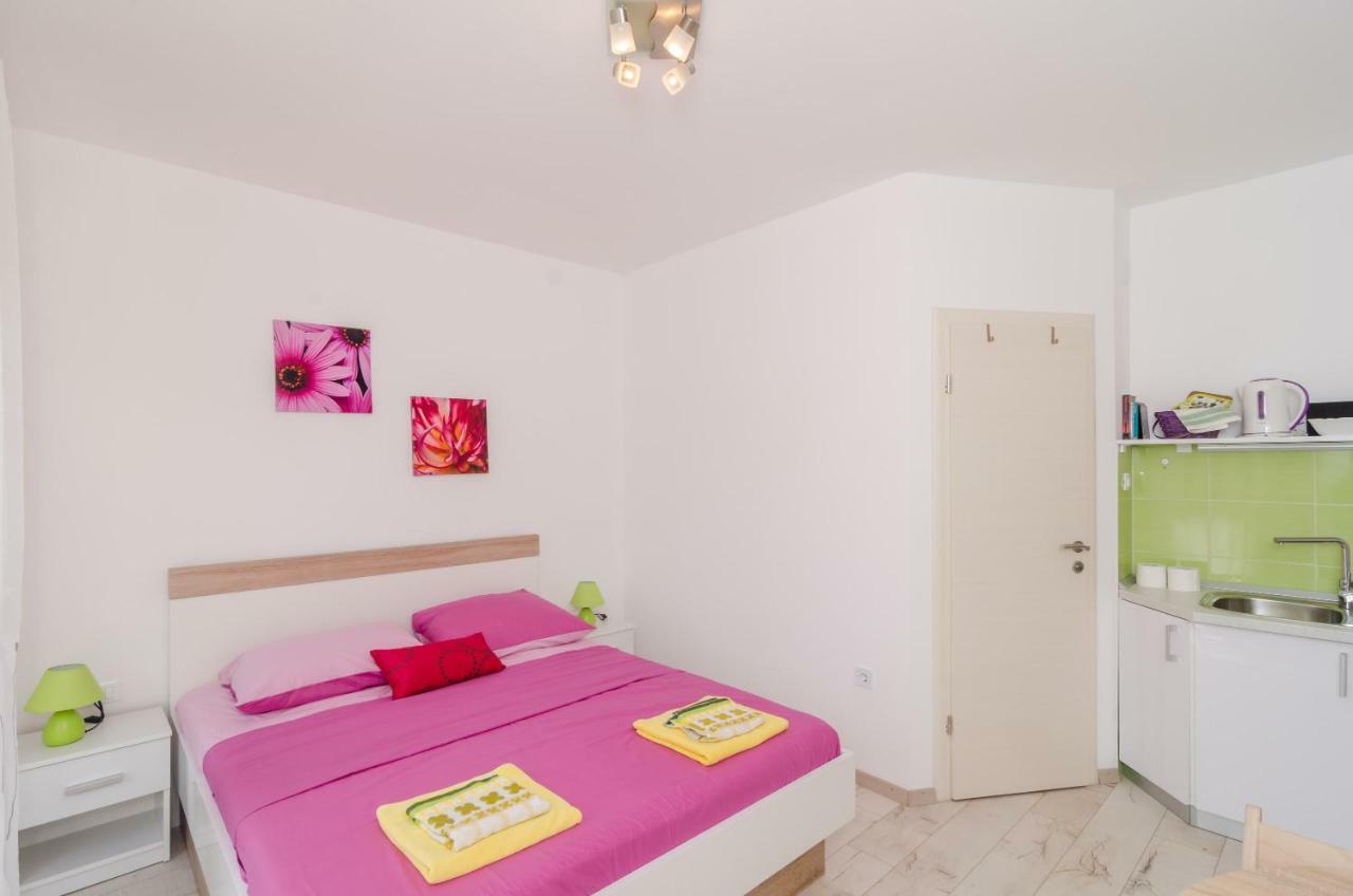 Apartments Eva 杜布罗夫尼克 外观 照片